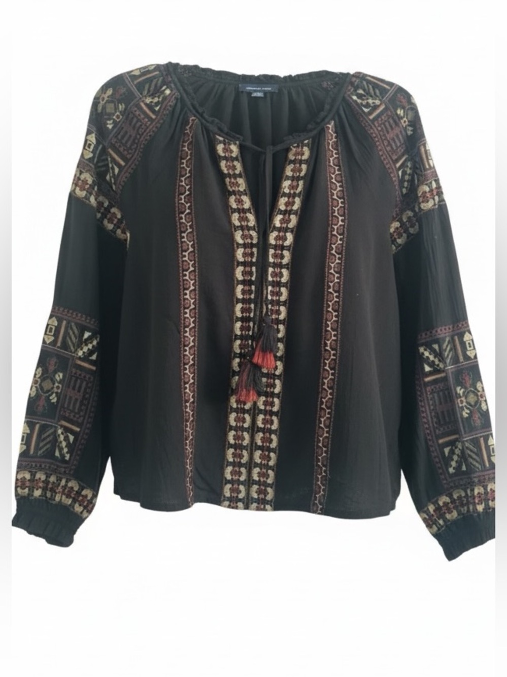 American Eagle
Women's Bohemian
Black Top with Colorful Embroidery
Size Small